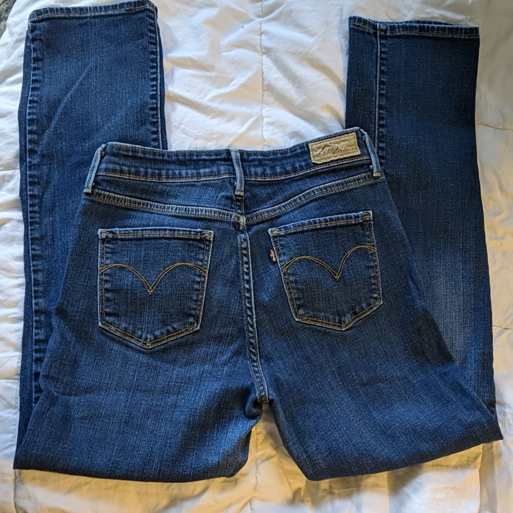 Levi's
